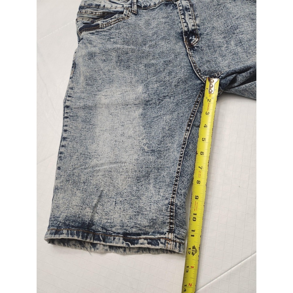 Rocawear Denim Bermuda Shorts Mens 42 Blue Acid Wash Relaxed Fit Stretch - Picture 10 of 15